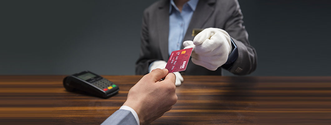 How Forex Cards Help Travellers Avoid High Transaction Fees