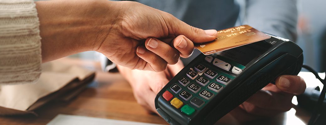 What is a Contactless Credit Card and What Makes it Safer to Use?