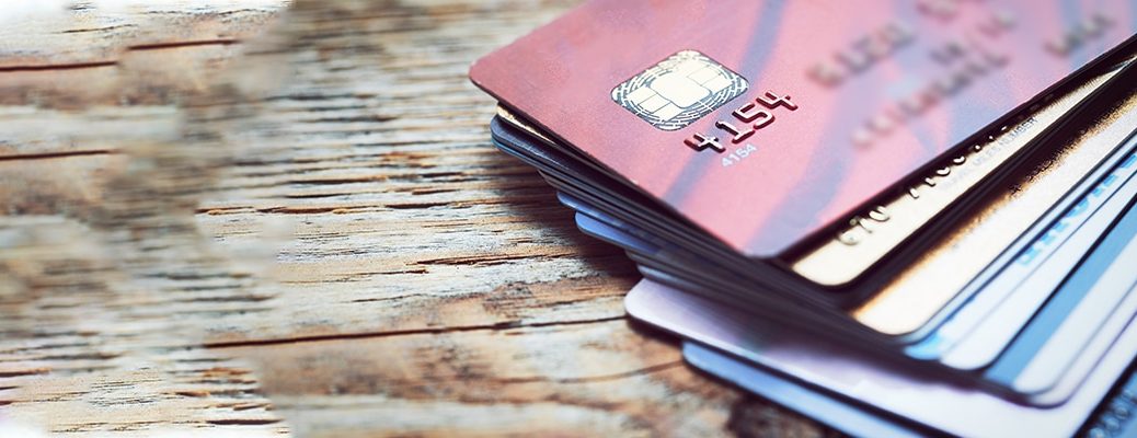 IndusInd Bank Platinum Aura Edge Credit Card Vs Platinum Credit Card